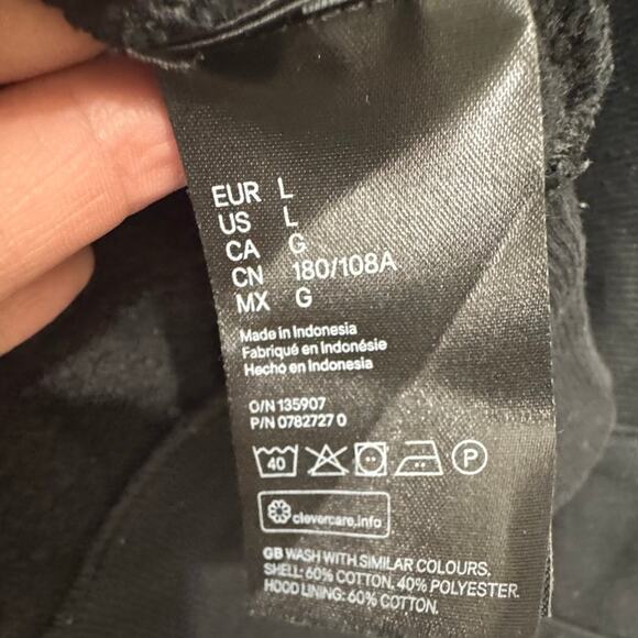 Divided by H&M Black Hoodie Sweatshirt Size L Unisex Pullover Streetwear Grunge - Picture 5 of 7